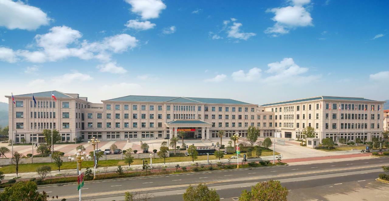 Millennium Resort Wuyishan وايشان المظهر الخارجي الصورة